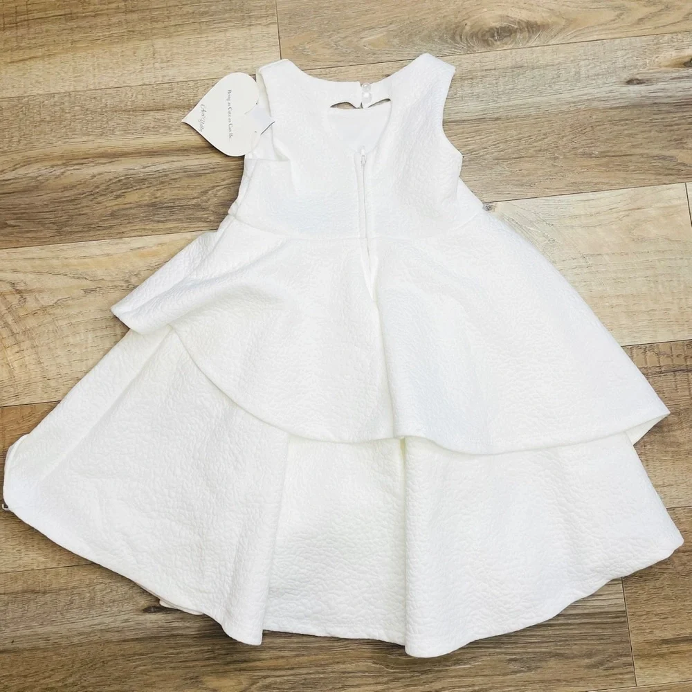 AVA & Yelly Girl’s White Ruffle Jacquard Sleeveless Formal Dress Size 5 NWT